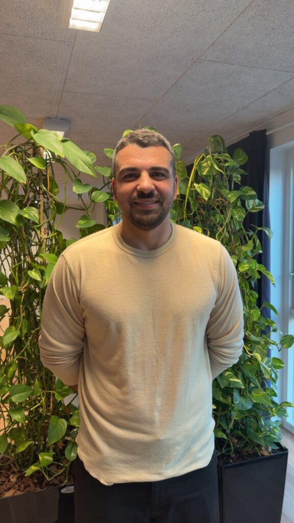 Ramiz ugla social-support